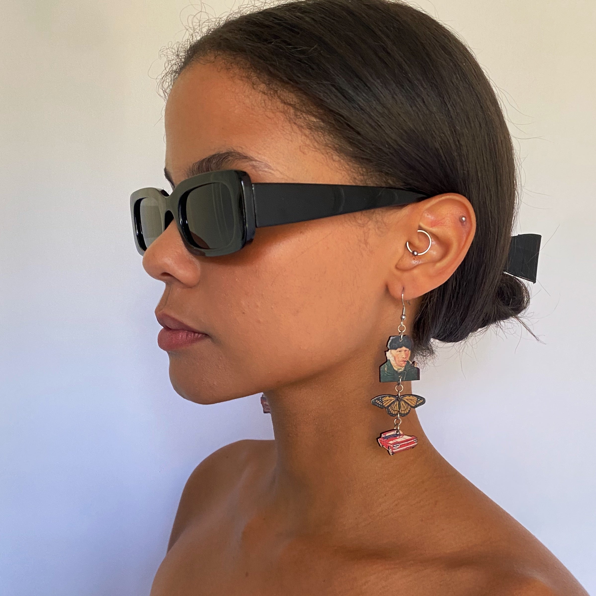 Portrait of a Moving Heart - Earrings